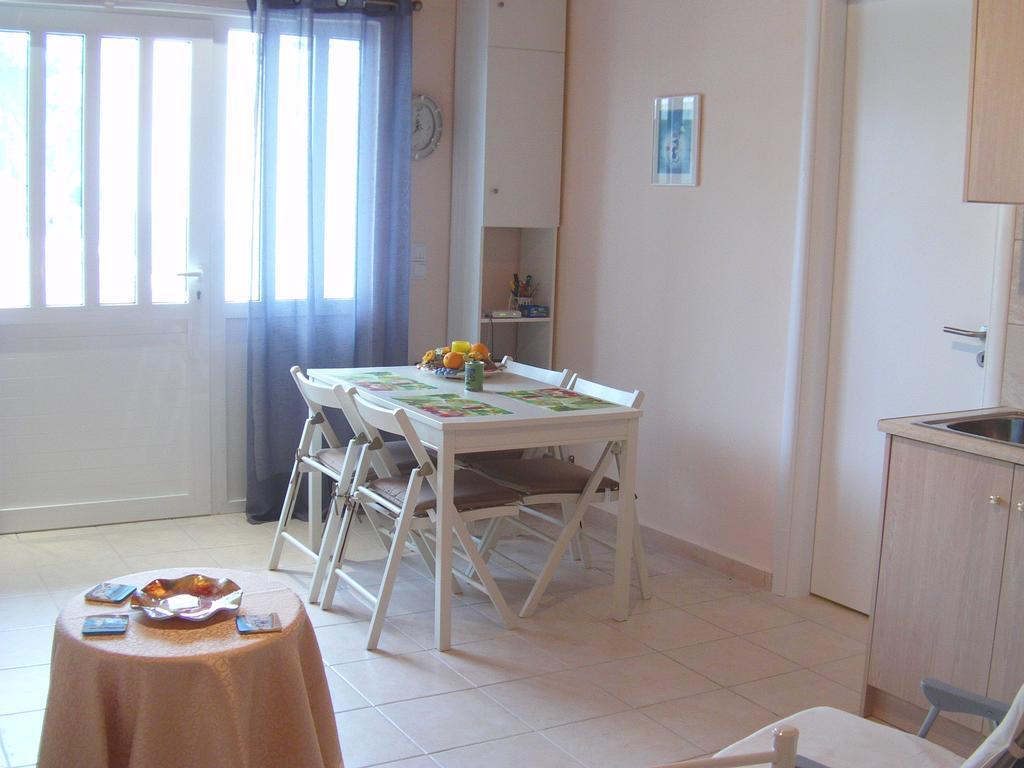 Helen'S Cottage Petrochori  Ngoại thất bức ảnh